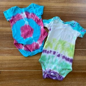 Tie-dye onesies - bundle of 2